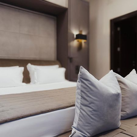 Casa 300Mila Ξενοδοχείο Λέτσε Εξωτερικό φωτογραφία